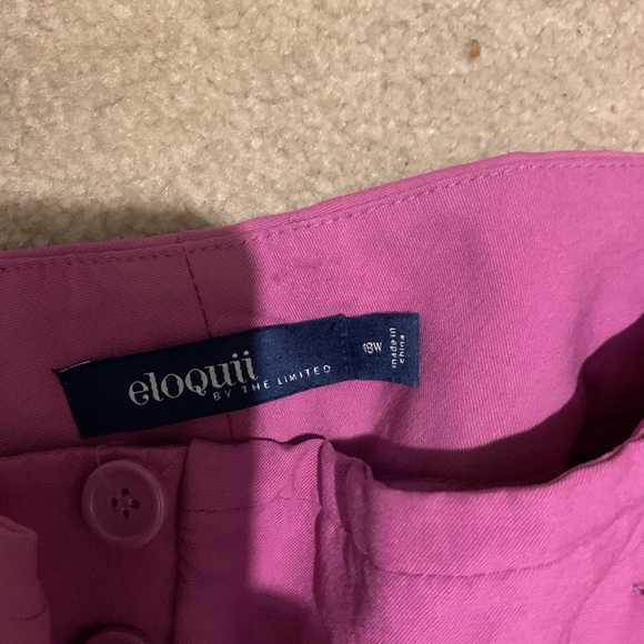 Classic fit pants - Picture 2 of 3